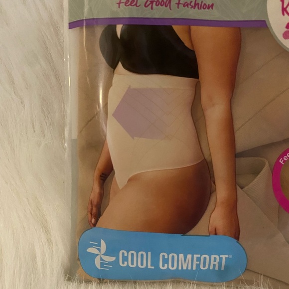 Maidenform Flexees Shapewear Womens Size 2XL Beige Seamless High Waist Thong - Picture 3 of 5